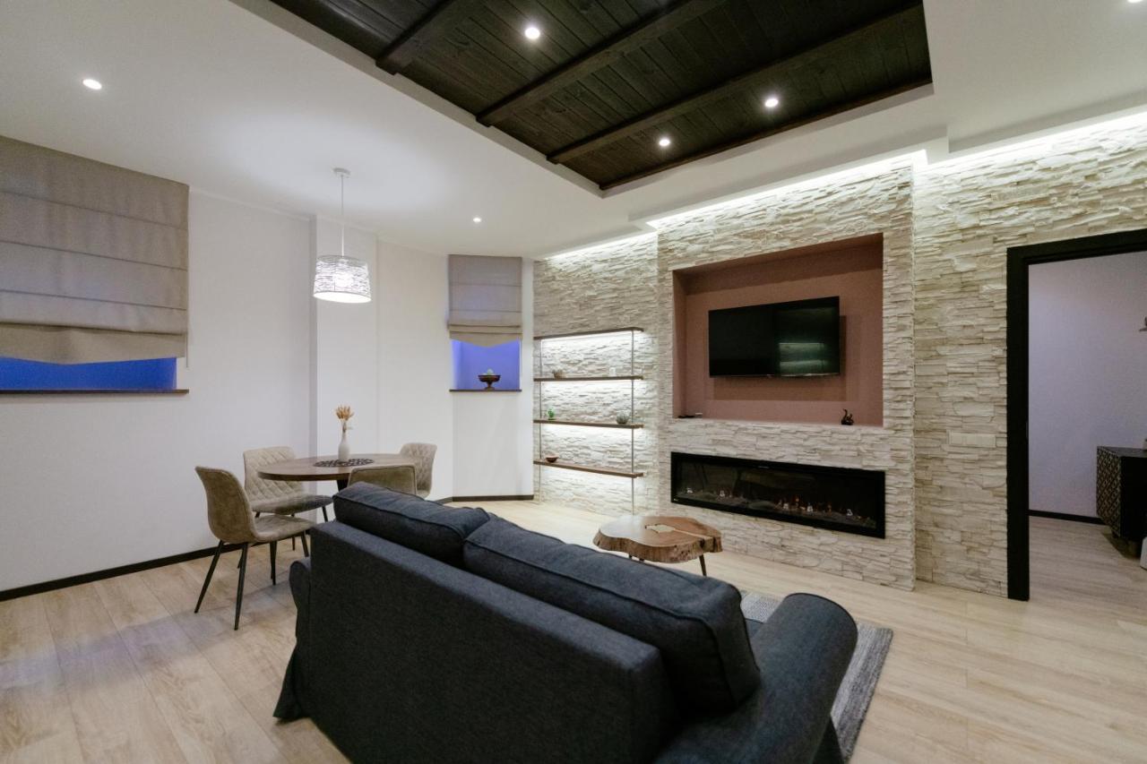 Riga Premium Apartments - Ground Floor With Separate Entrance 외부 사진