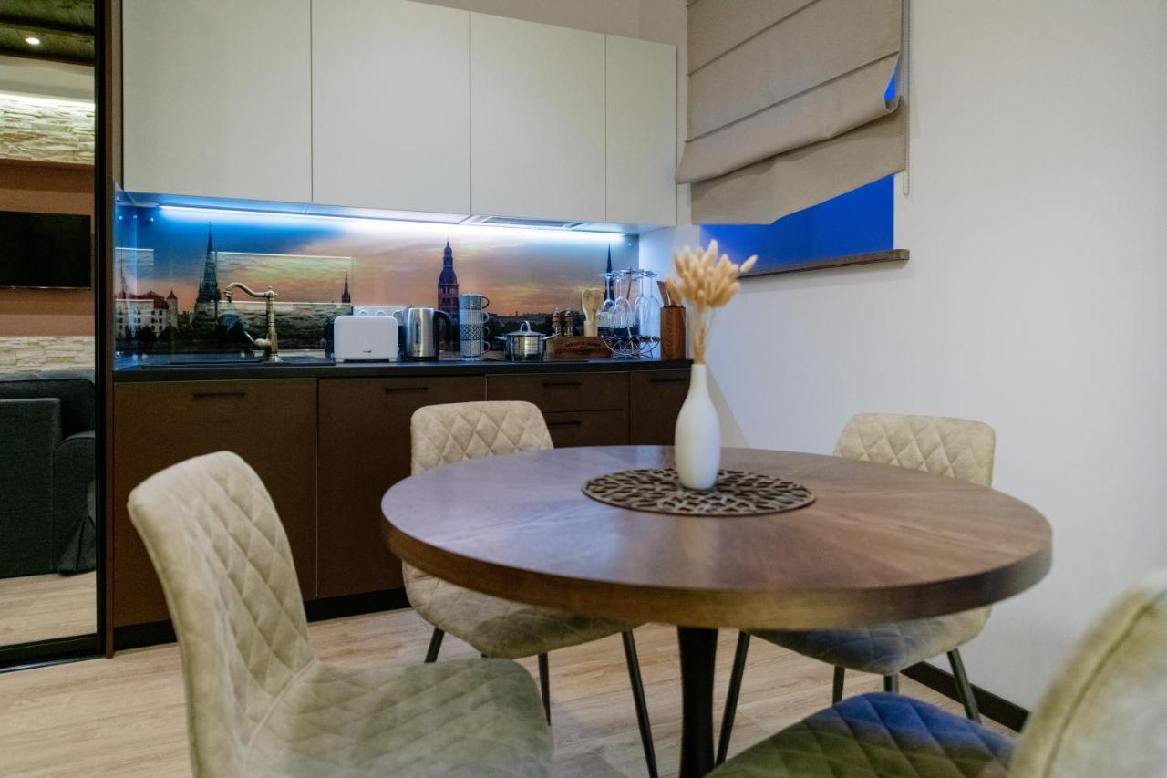 Riga Premium Apartments - Ground Floor With Separate Entrance 외부 사진